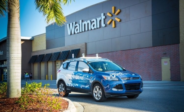 Автопилотируемые Ford будут возить товары покупателям из супермаркетов Walmart