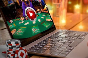 скачать автоматы или играть онлайн казино Лавина лучше всего используя официальный сайт и мобильная версия поможет выиграть крупный бонус